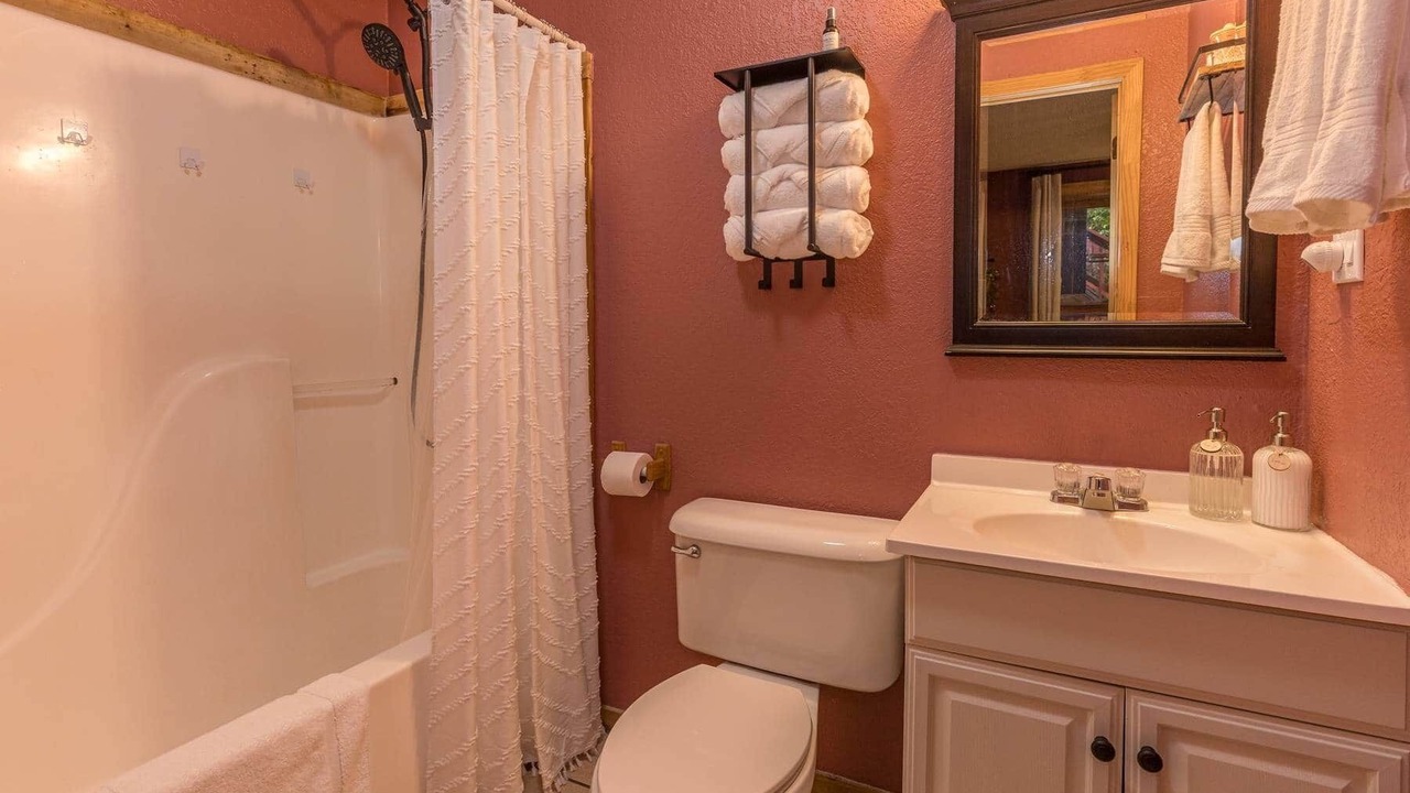 Photo of Bathroom in Cherokee
