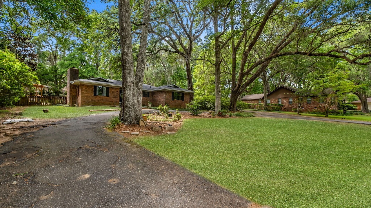 Photo of Outdoor in Killearn Estates