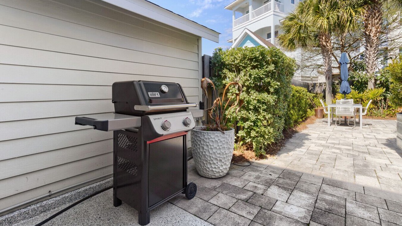 Photo of Outdoor in Sunnyside