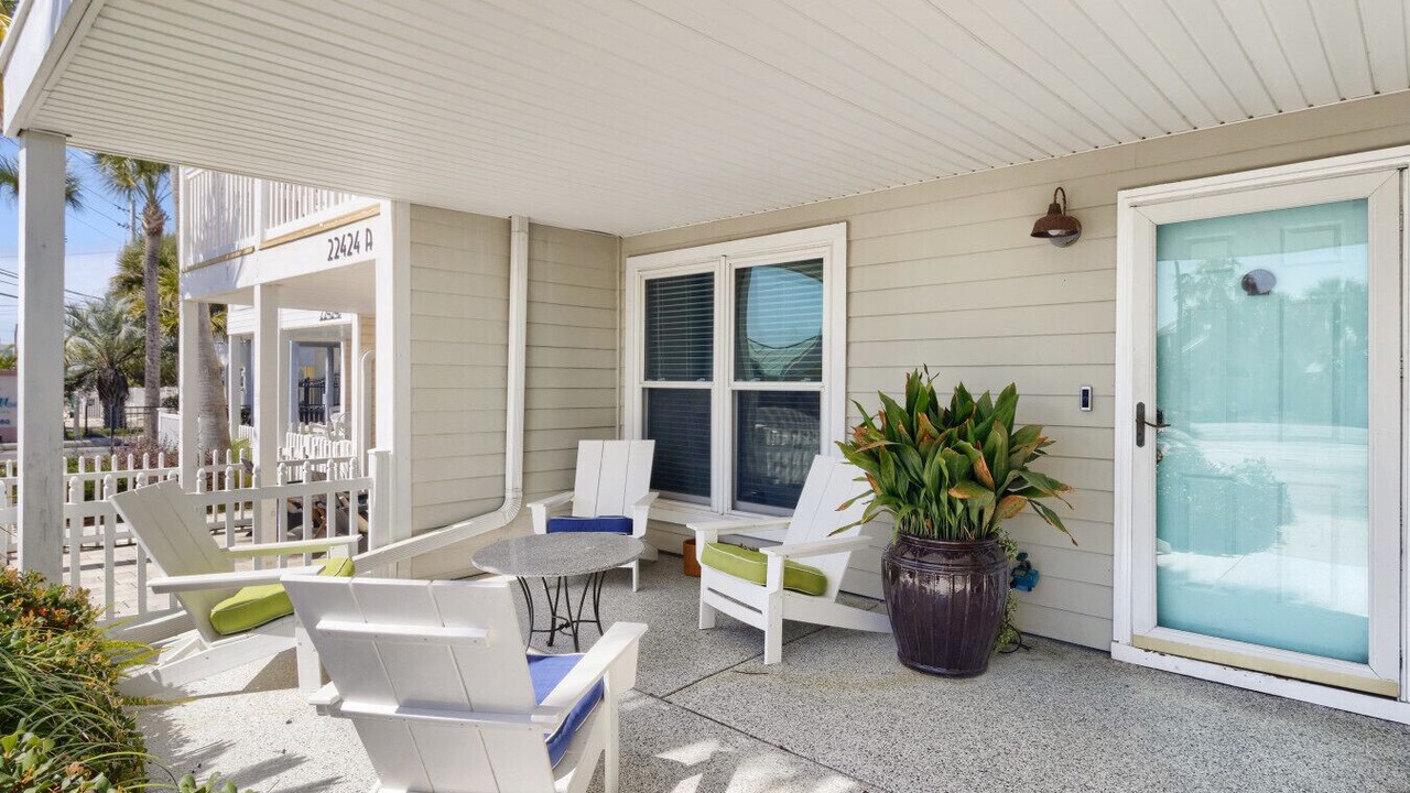Photo of Patio Balcony in Sunnyside