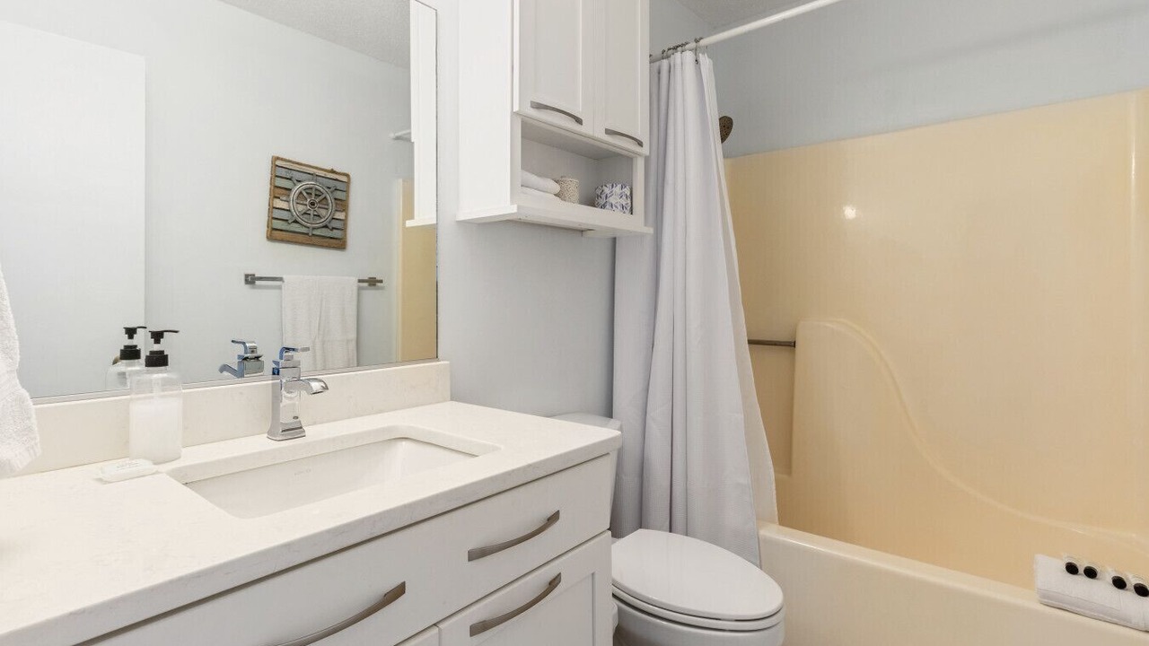 Photo of Bathroom in Sunnyside