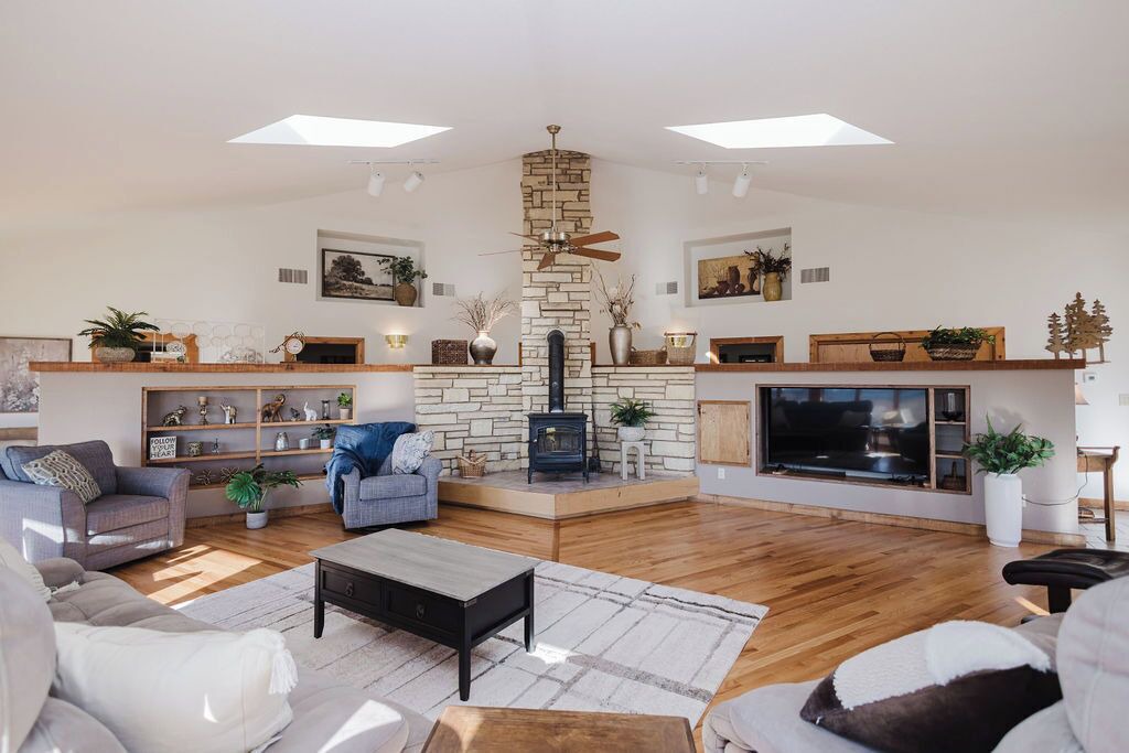 Photo of Livingroom in Mineral Point