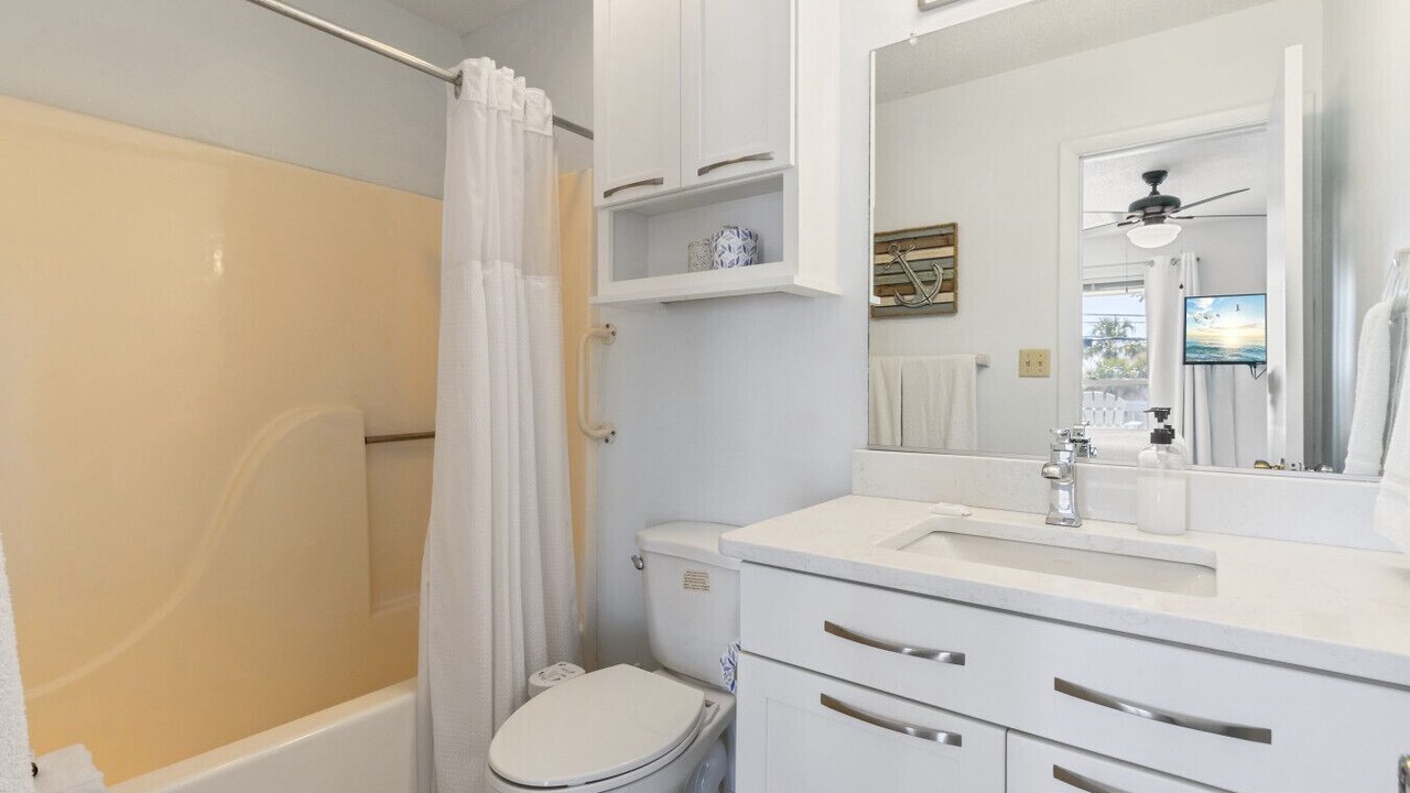 Photo of Bathroom in Sunnyside