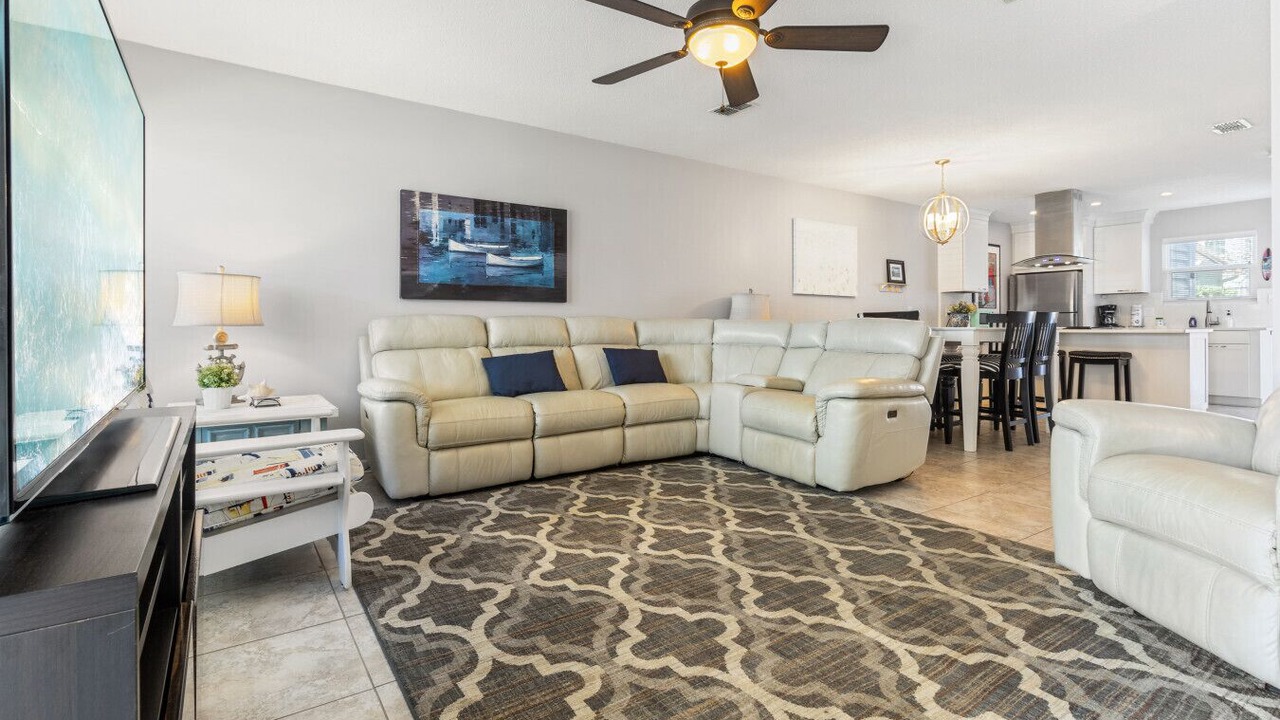 Photo of Livingroom in Sunnyside
