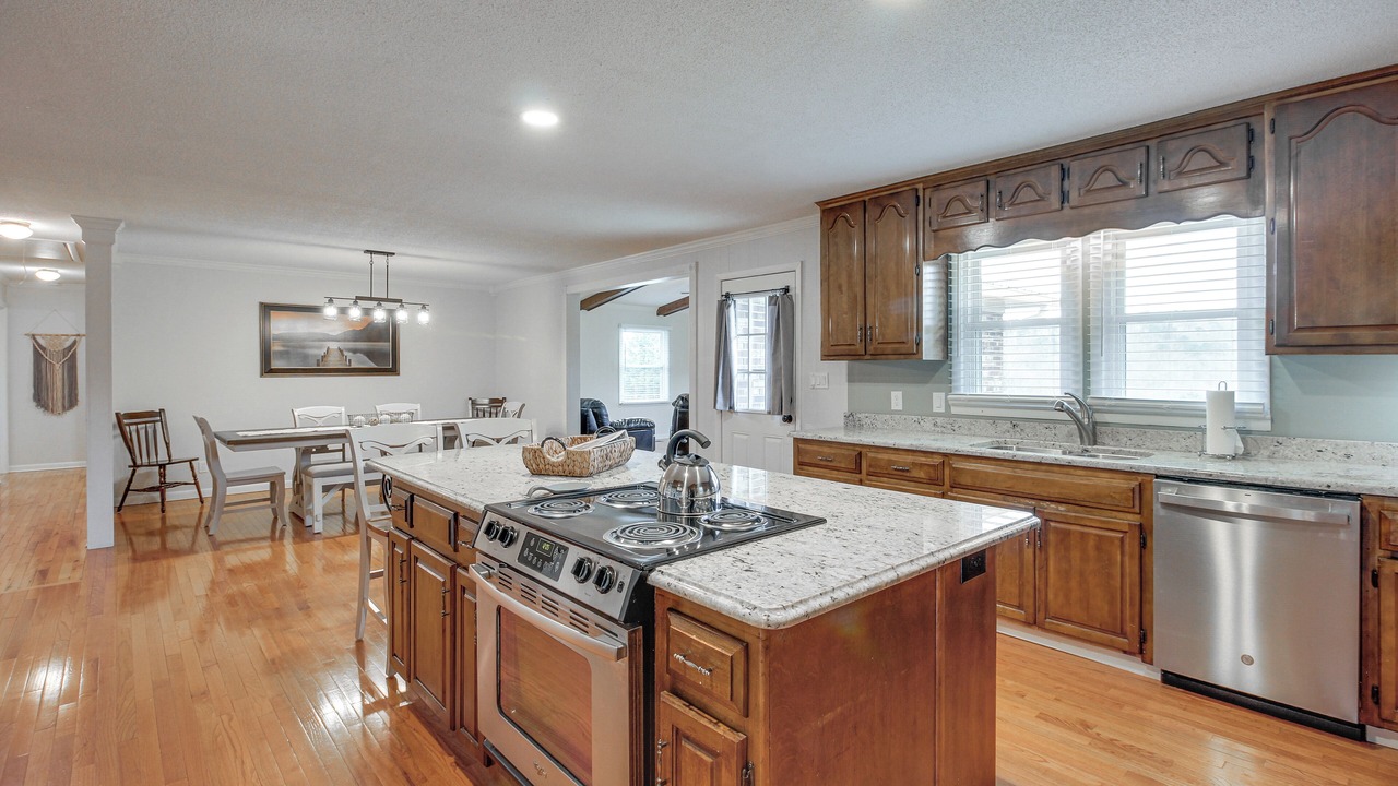 Photo of Kitchen in Groveoak