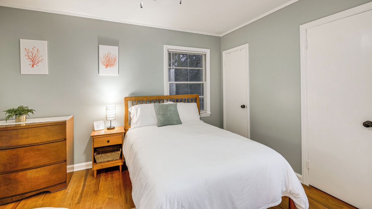 Photo of Bedroom in Macon