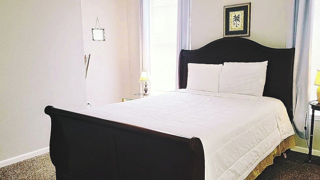 Photo of Bedroom in Gulfport