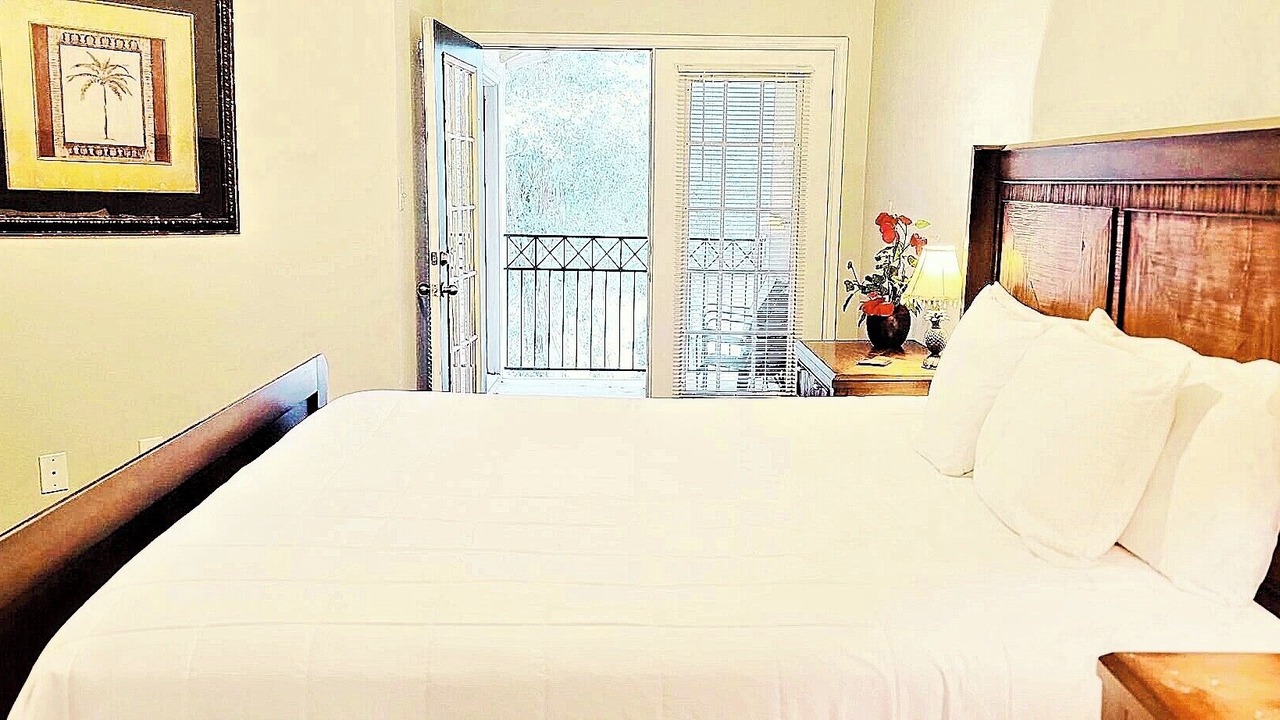 Photo of Bedroom in Gulfport