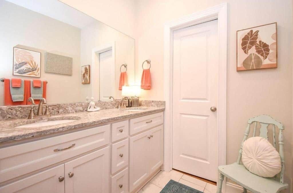 Photo of Bathroom in Auburn - Opelika