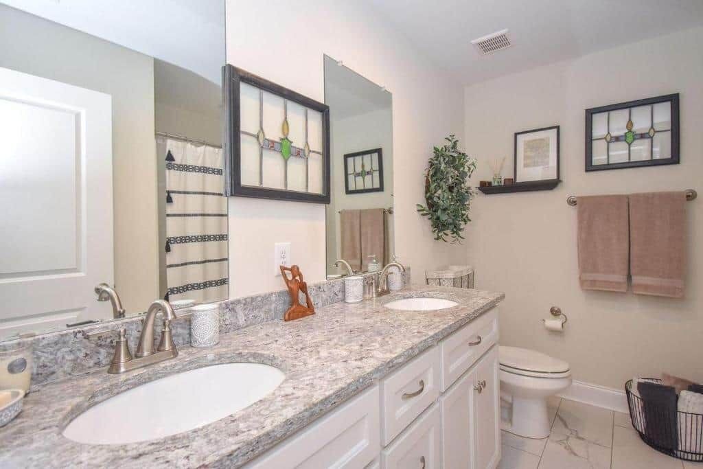 Photo of Bathroom in Auburn - Opelika