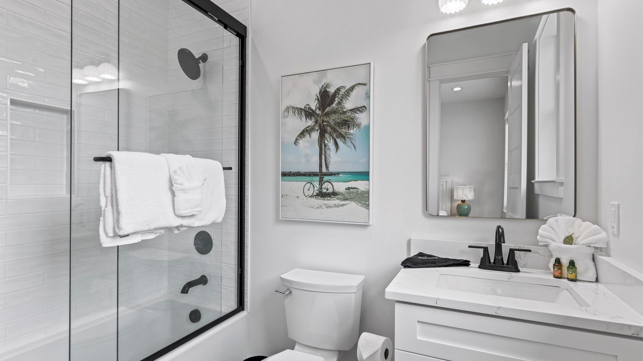 Photo of Bathroom in Crystal Shores