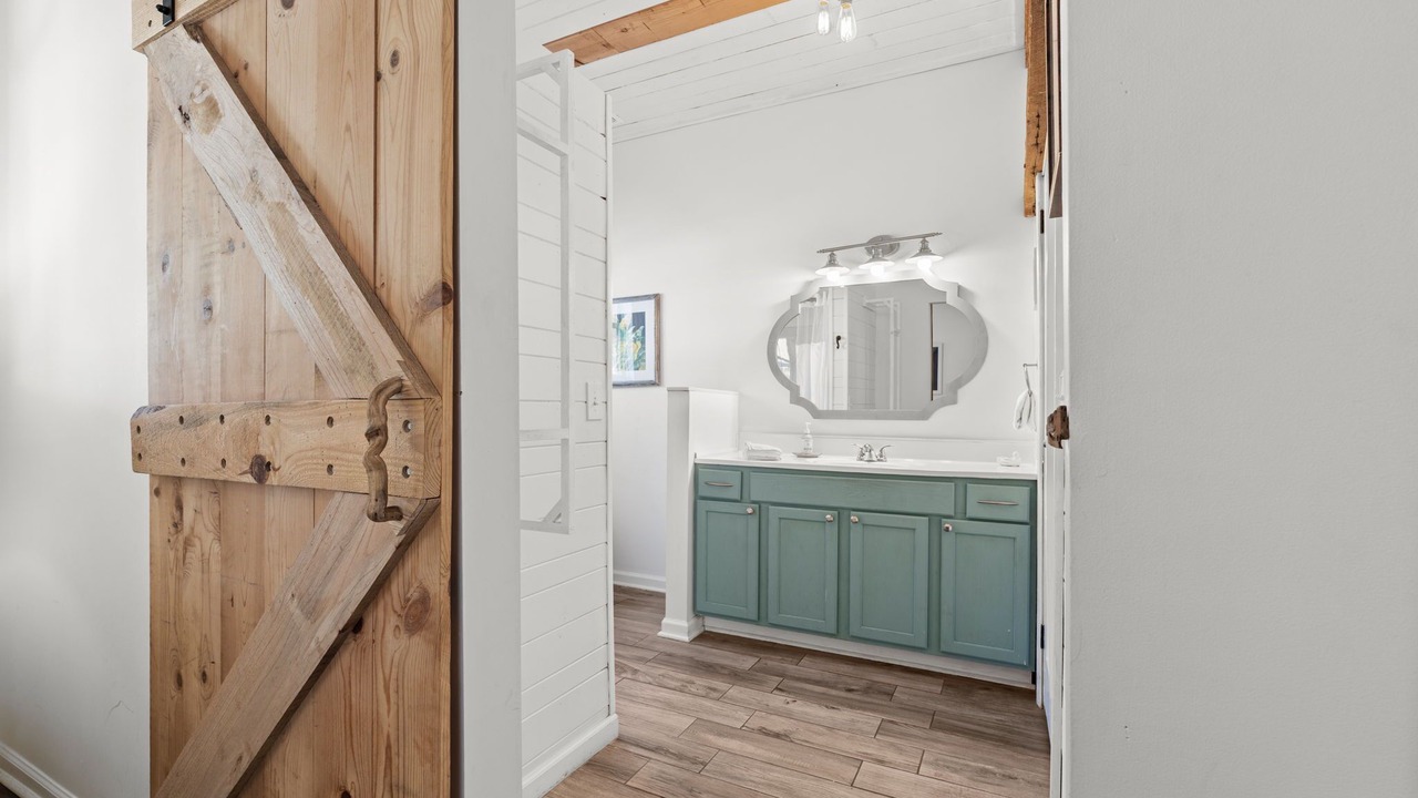 Photo of Bathroom in Laguna Beach