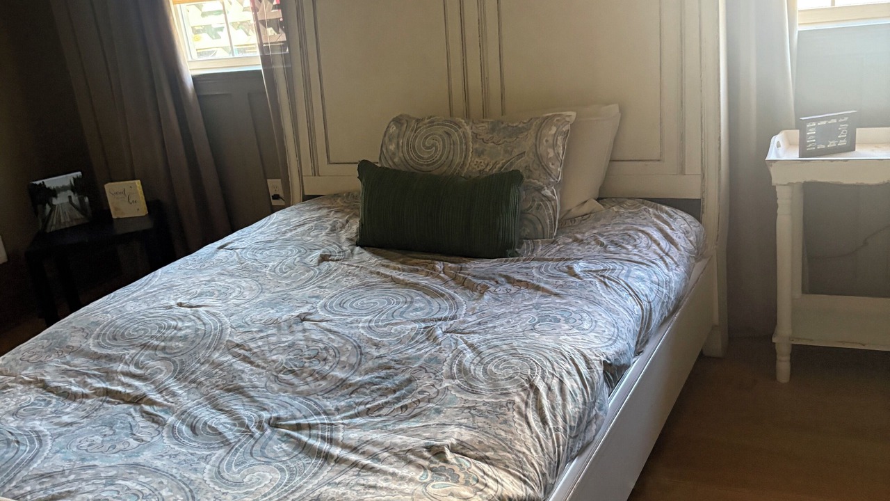Photo of Bedroom in Guntersville