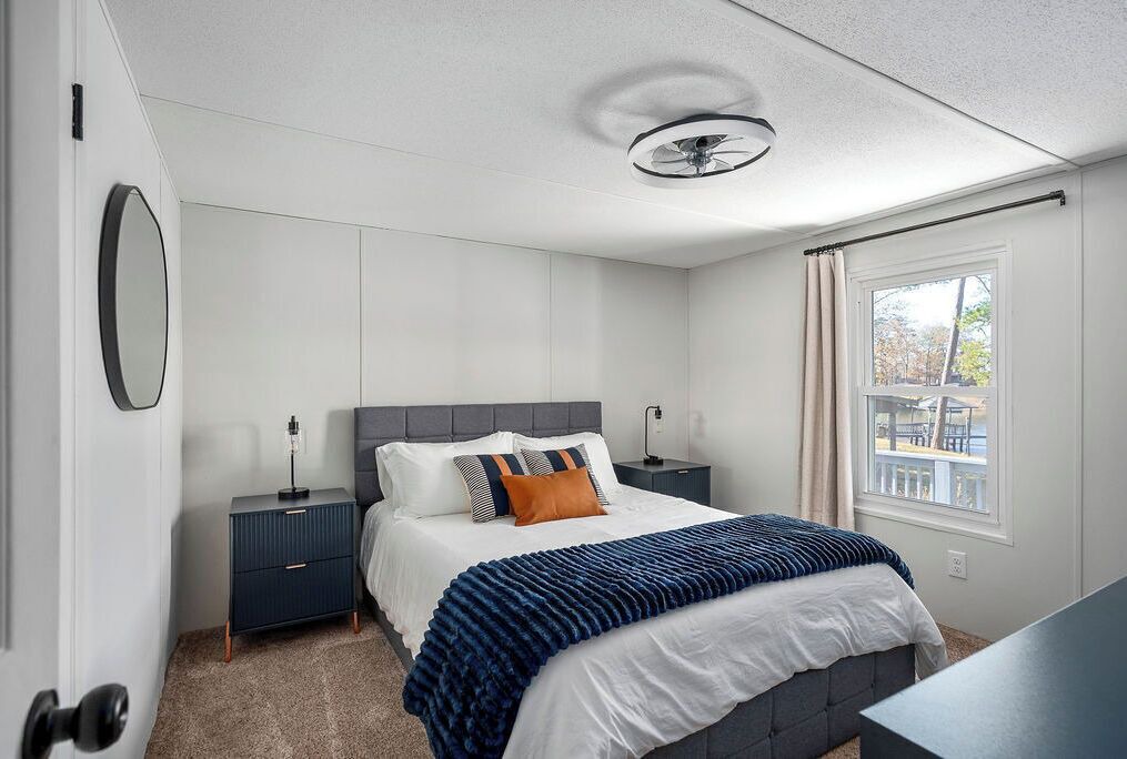 Photo of Bedroom in Leesville