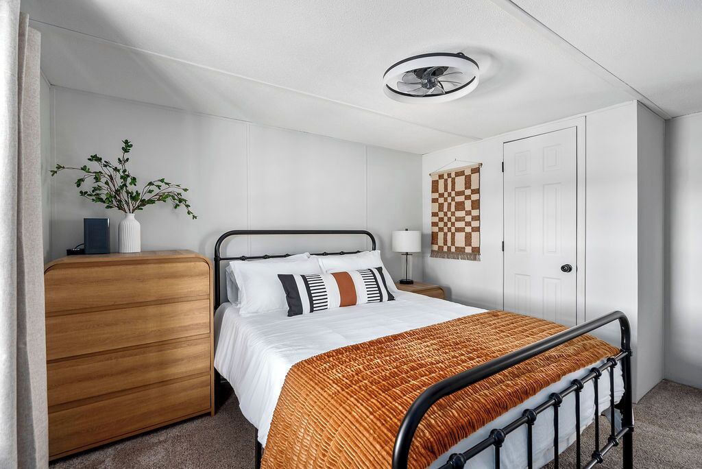 Photo of Bedroom in Leesville