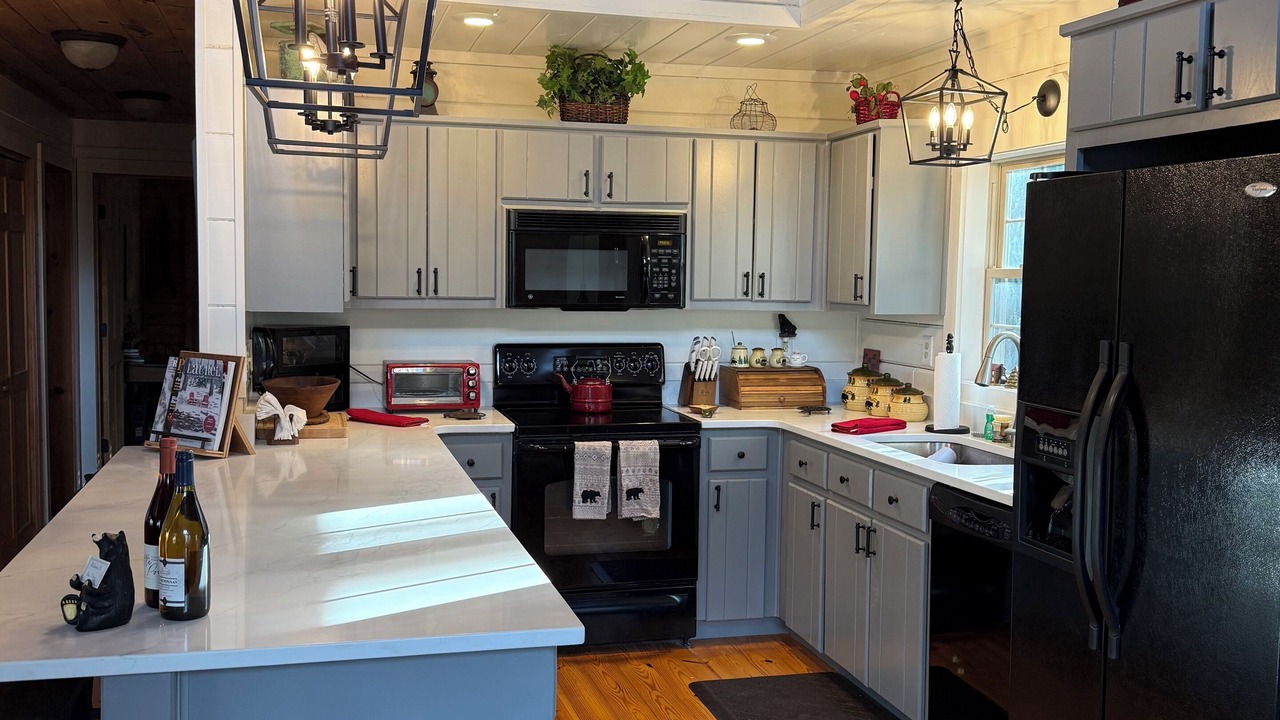 Photo of Kitchen in Lake Toxaway