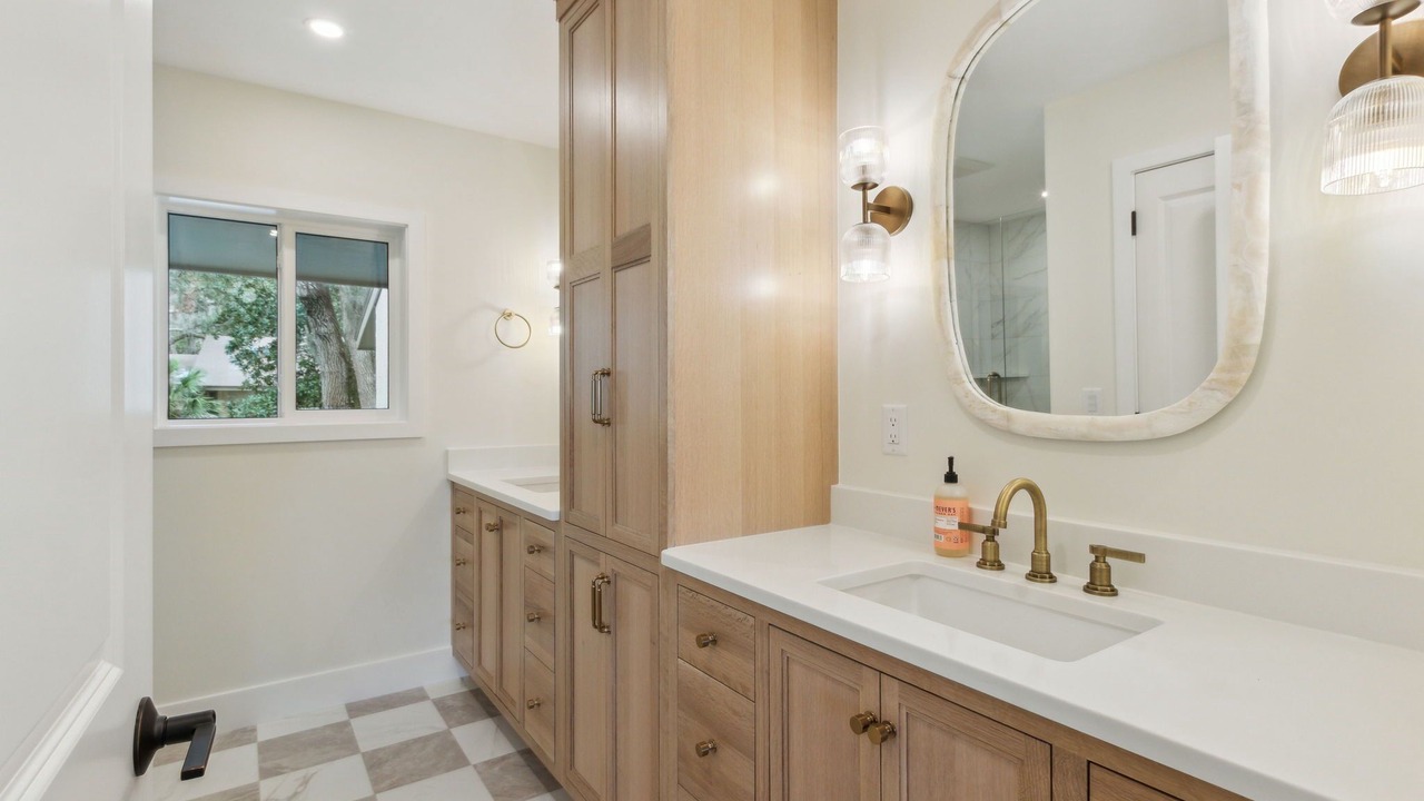 Photo of Bathroom in Fernandina Beach