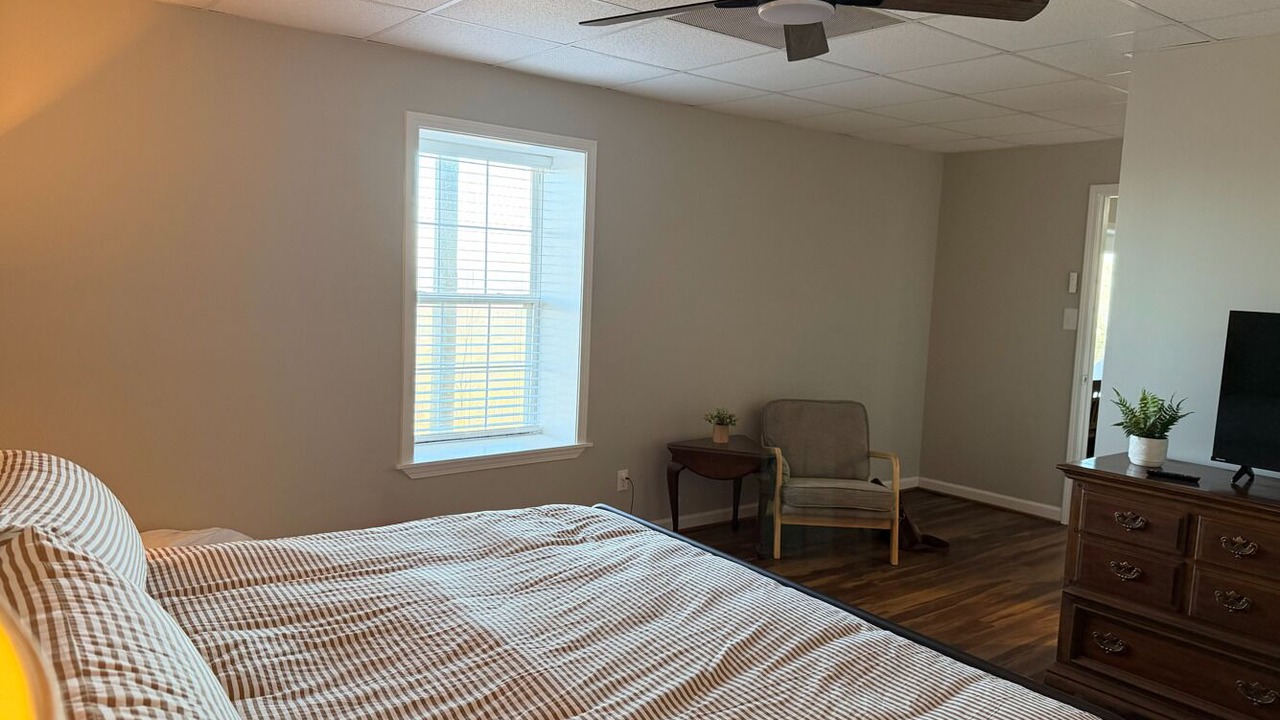 Photo of Bedroom in Valley Head