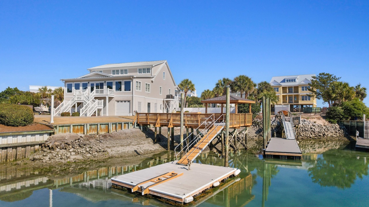 Photo of Outdoor in Inlet Harbour