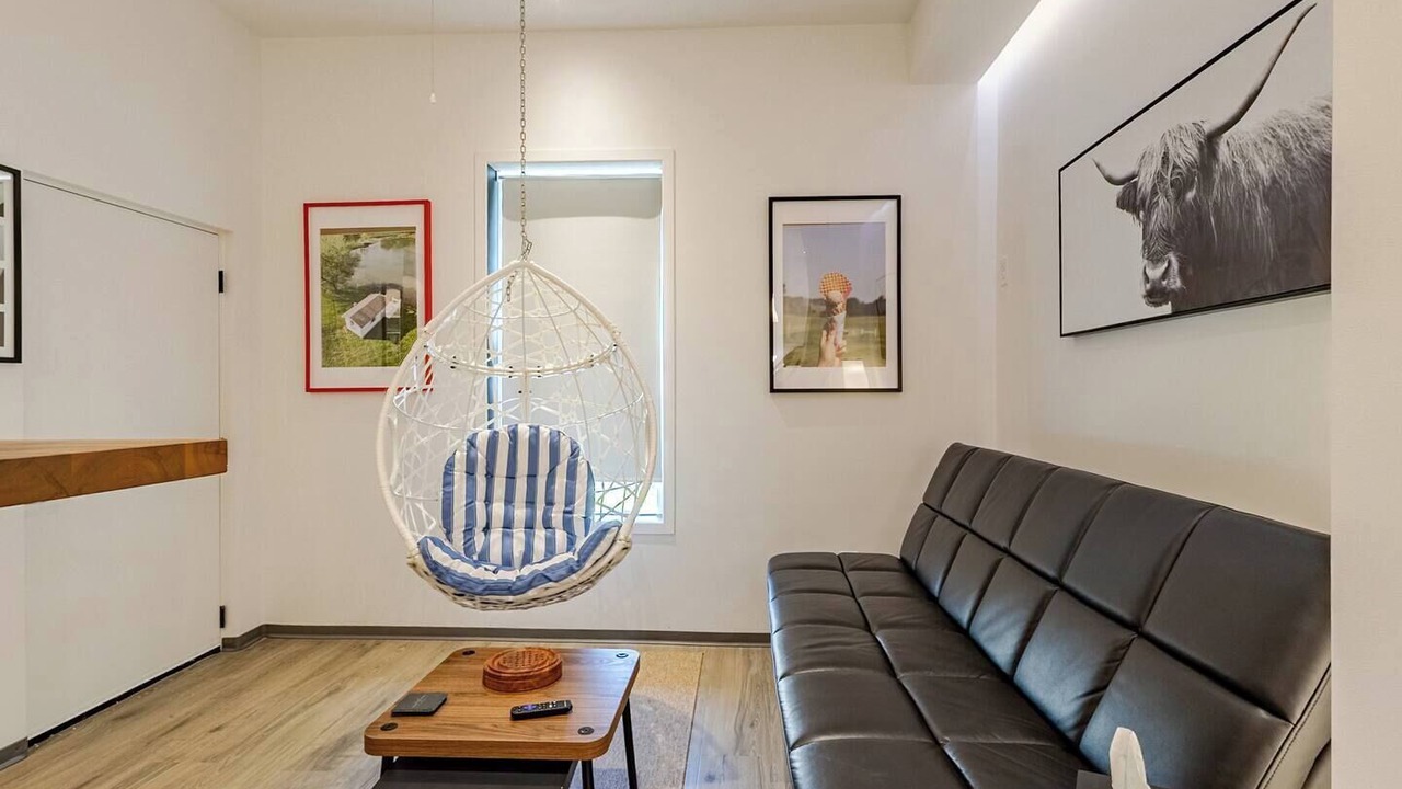 Photo of Livingroom in Jefferson City