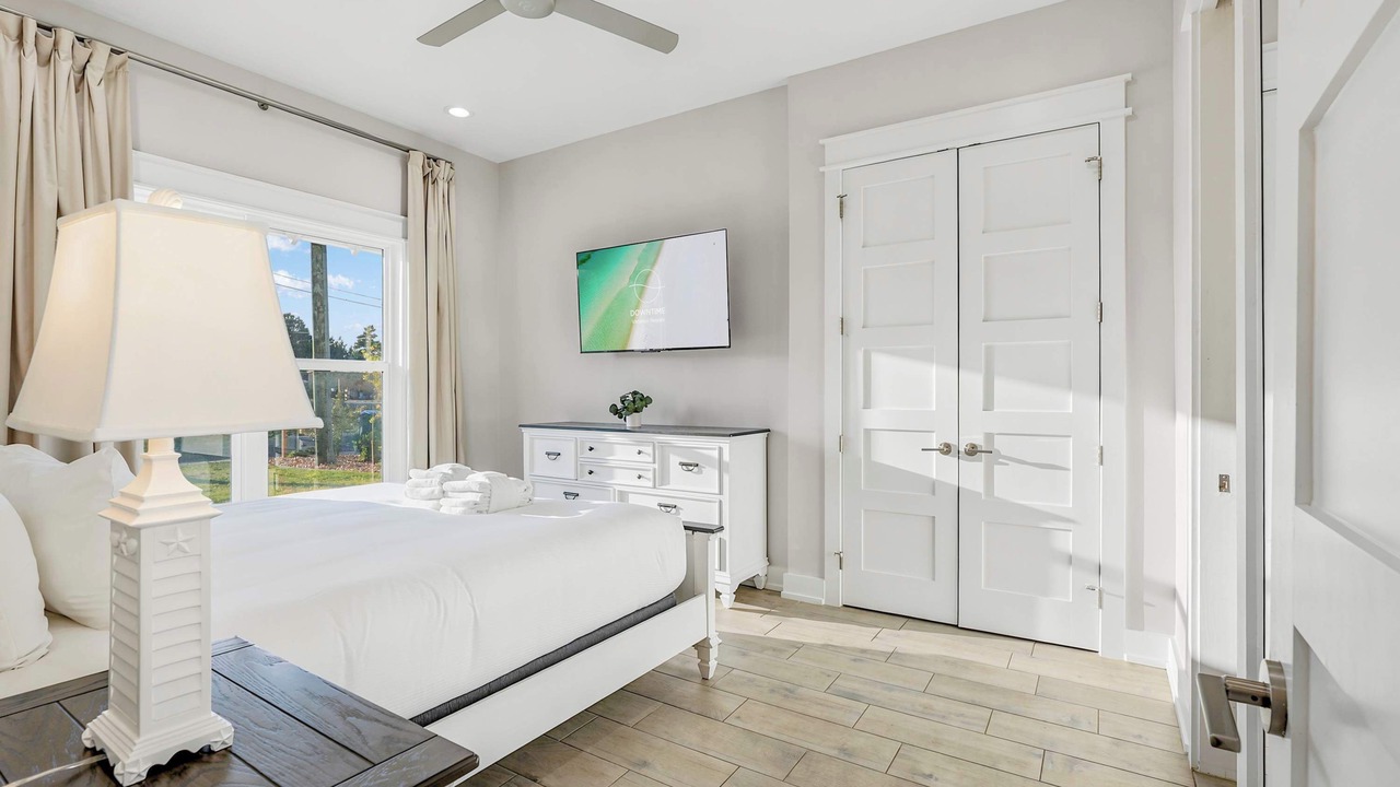 Photo of Bedroom in Laguna Beach