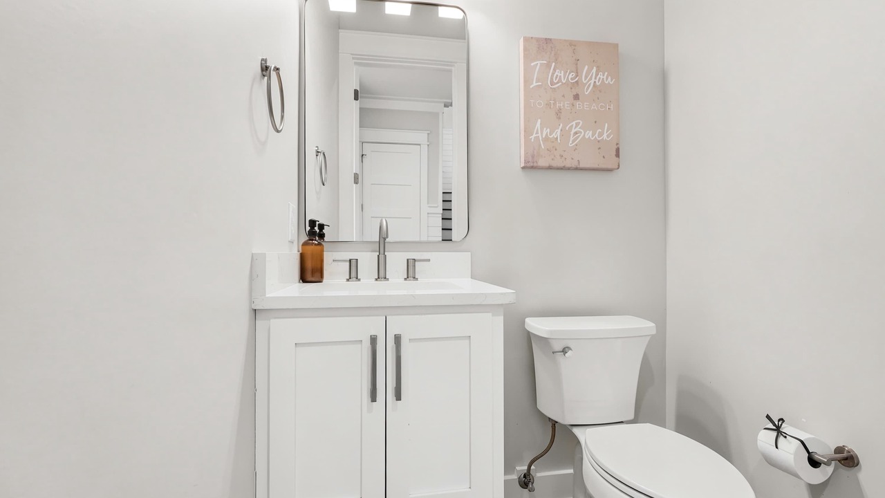 Photo of Bathroom in Laguna Beach