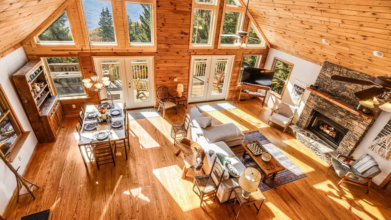 Photo of Livingroom in Sylva