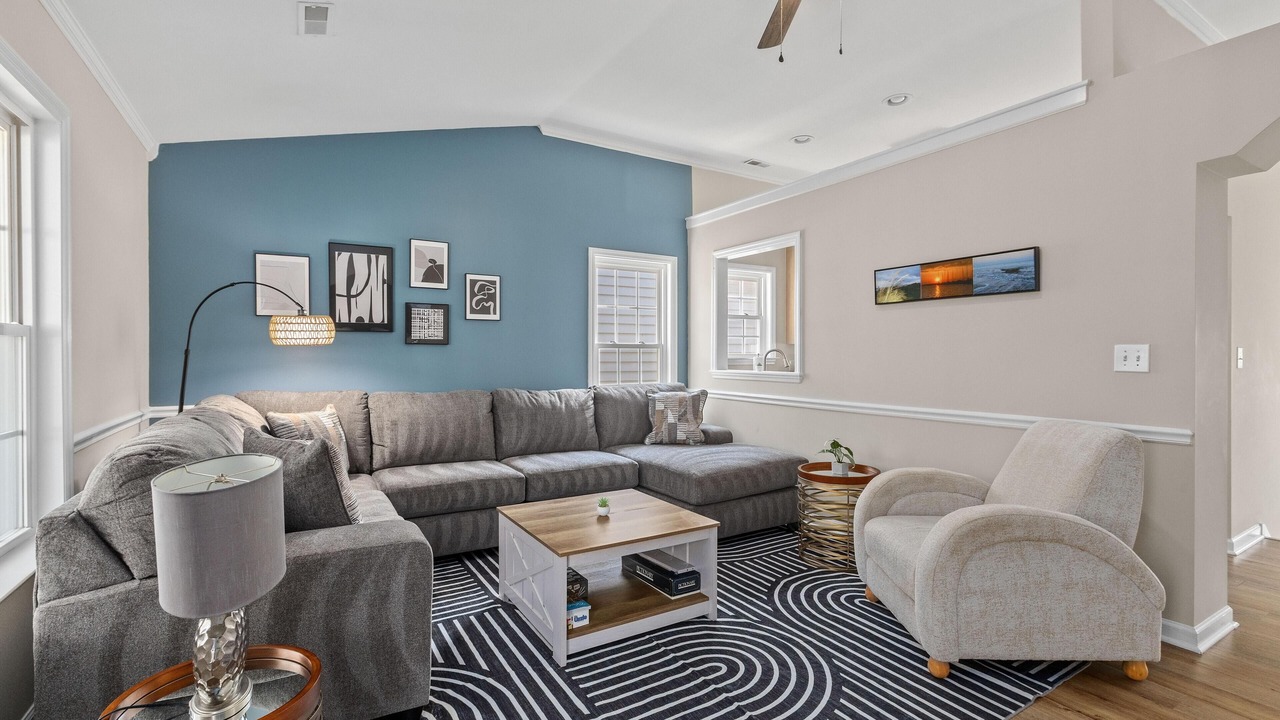 Photo of Livingroom in North Charleston