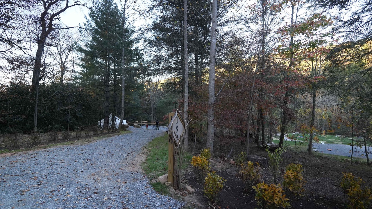 Photo of Outdoor in Waynesville