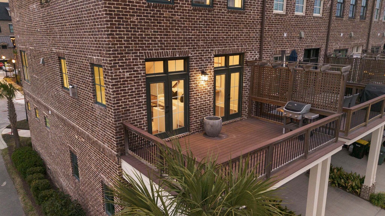 Photo of Patio Balcony in Hitch Village - Fred Wessels Homes