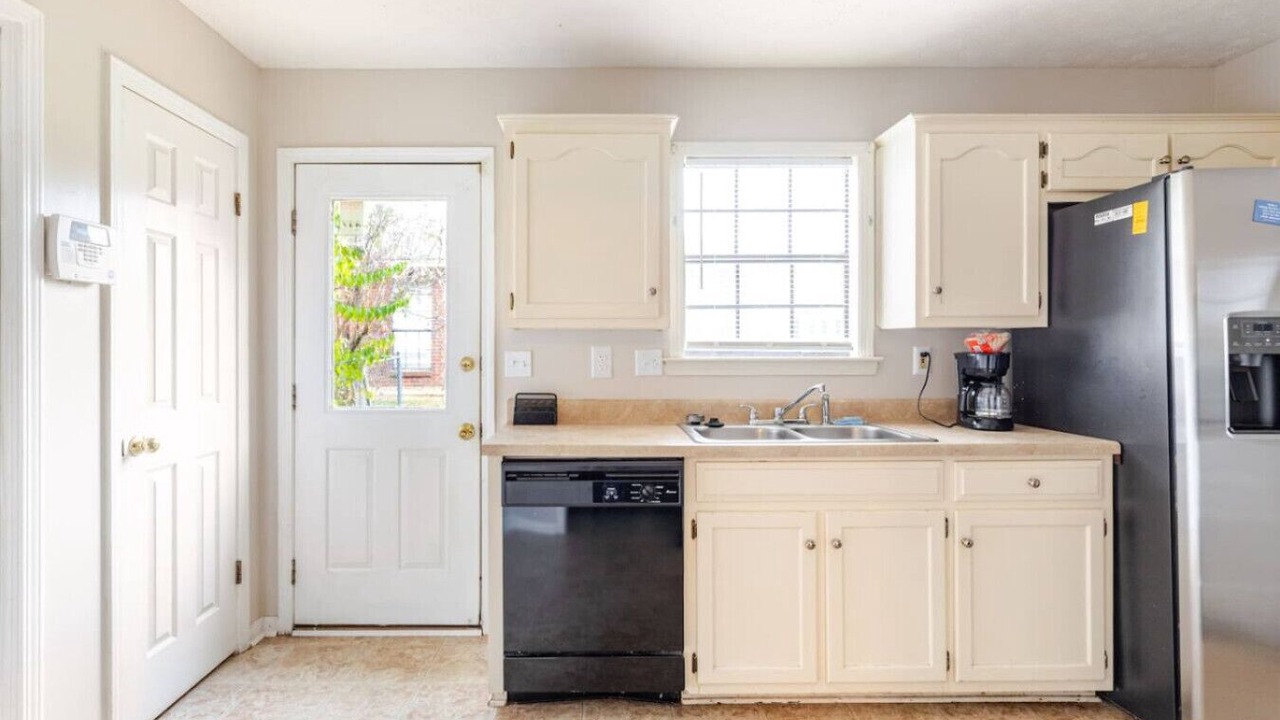 Photo of Kitchen in Gunter Afs