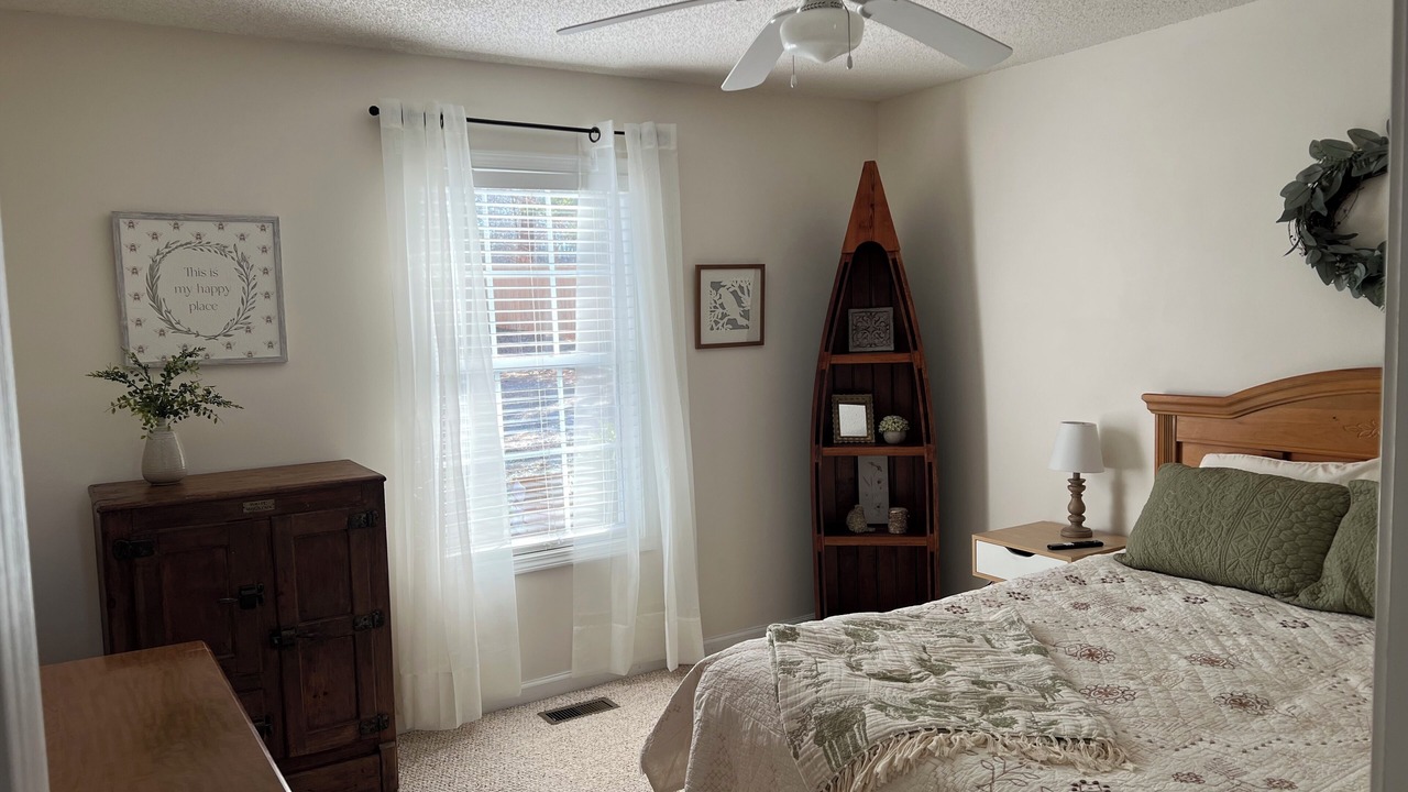 Photo of Bedroom in Milledgeville