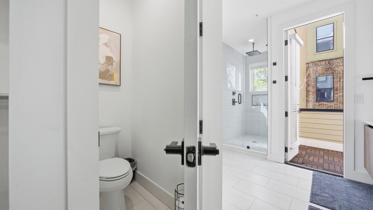 Photo of Bathroom in Castleberry Hill