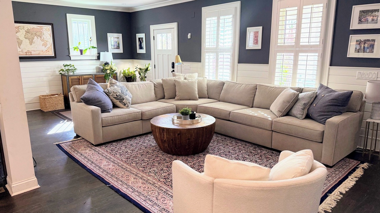 Photo of Livingroom in Midtown