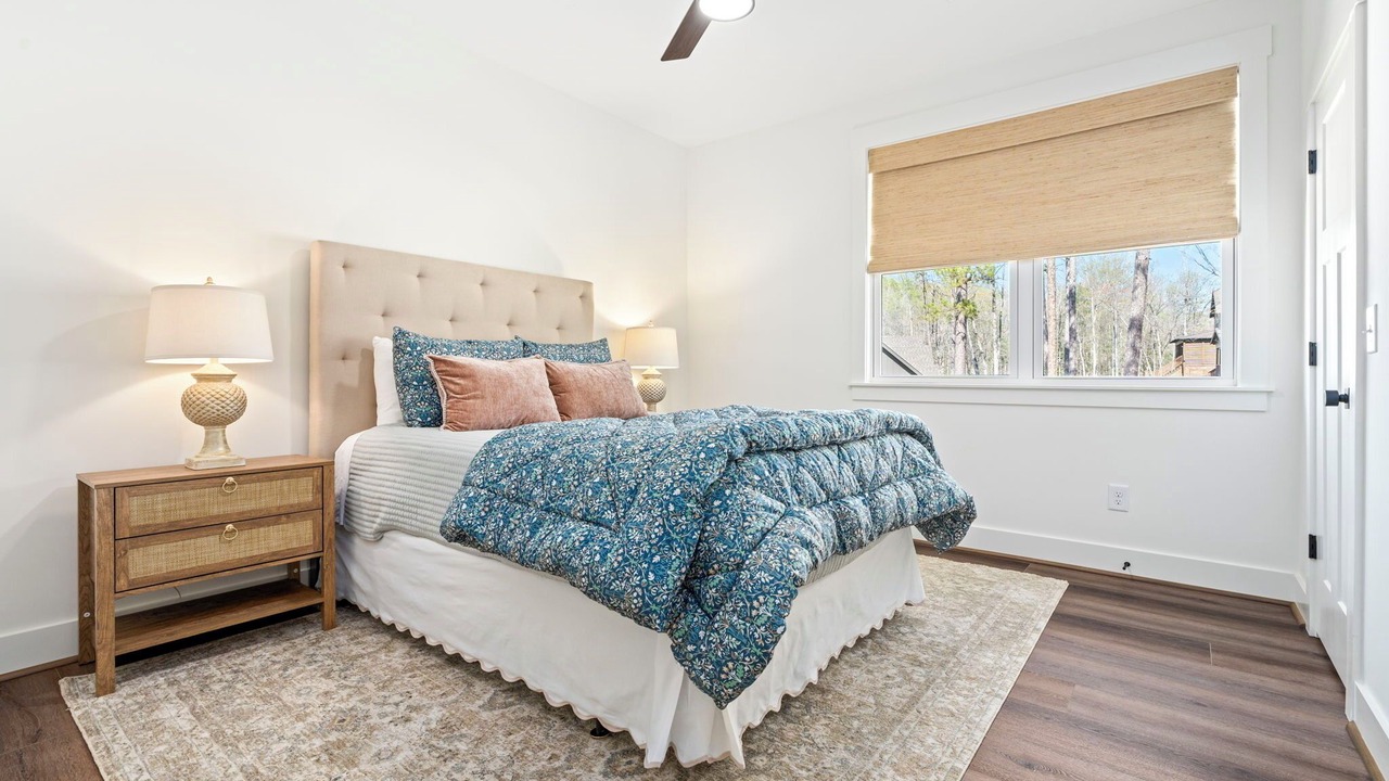 Photo of Bedroom in Dadeville