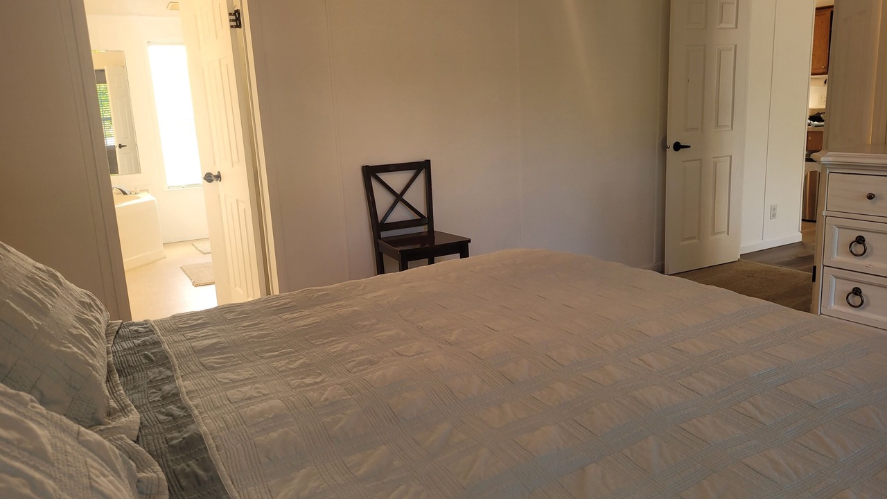 Photo of Bedroom in Northside
