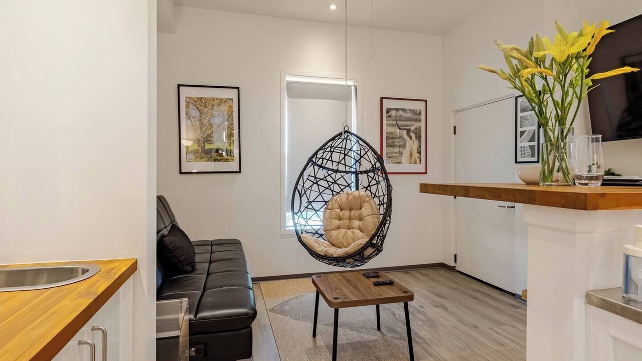 Photo of Livingroom in Jefferson City