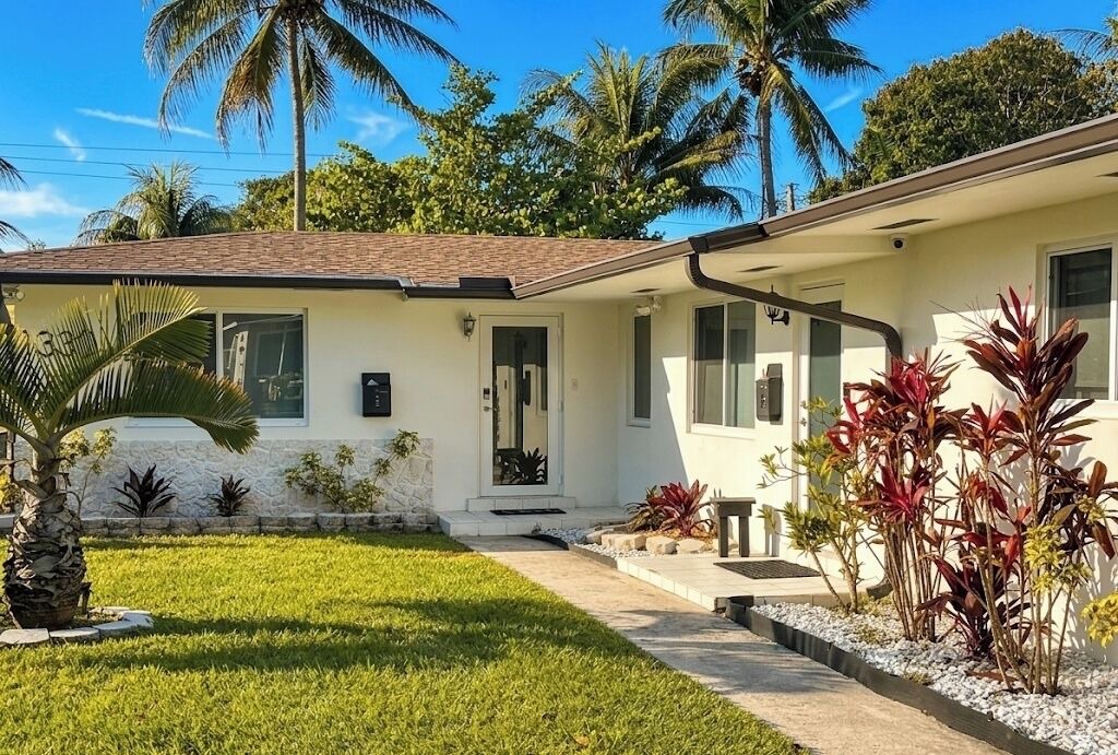 Photo of Outdoor in North Miami