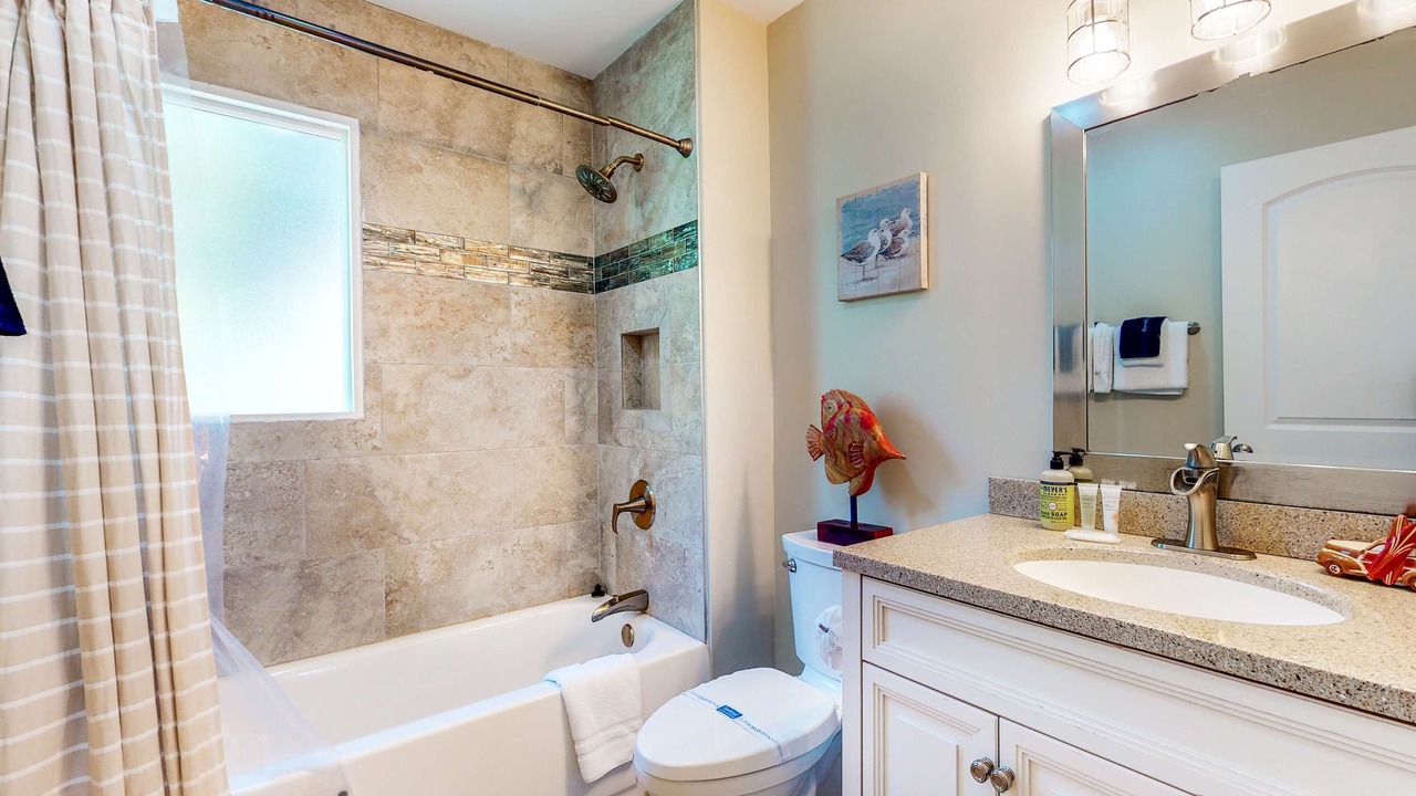 Photo of Bathroom in Edisto Island