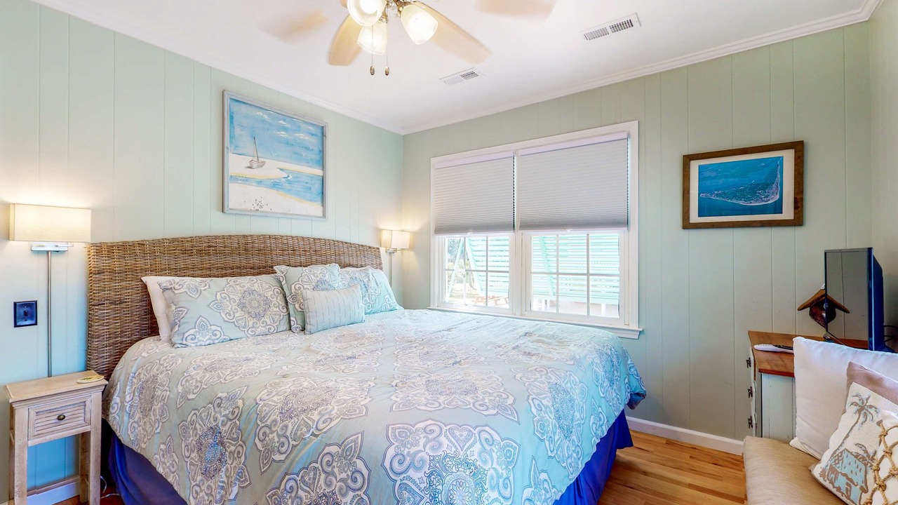 Photo of Bedroom in Edisto Island
