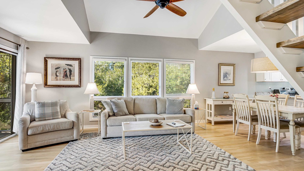 Photo of Livingroom in Ocean Ridge