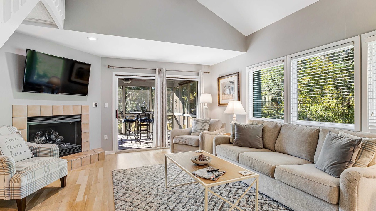 Photo of Livingroom in Ocean Ridge