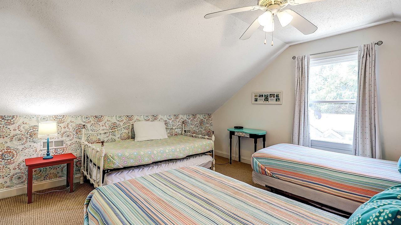 Photo of Bedroom in Oak Grove