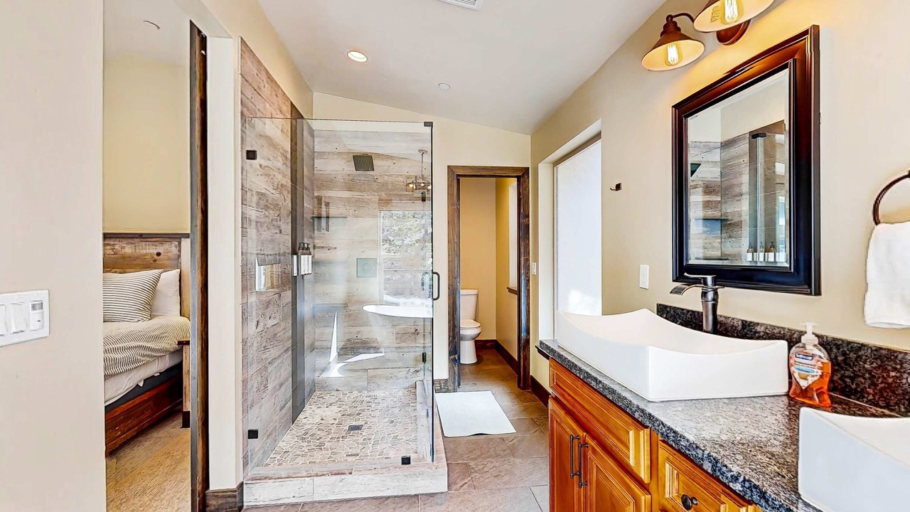 Photo of Bathroom in North Upper Truckee