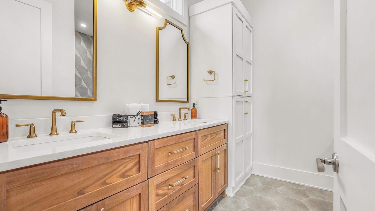 Photo of Bathroom in Laguna Beach