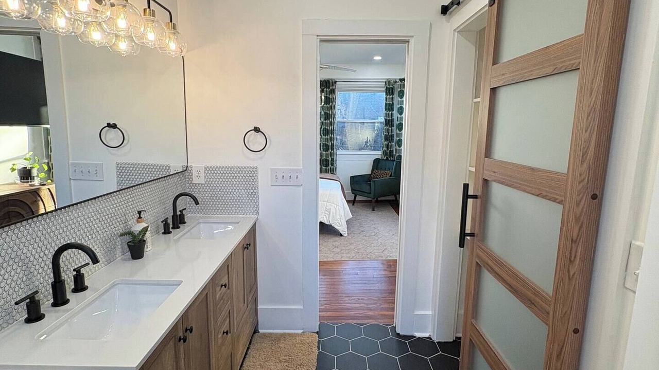 Photo of Bathroom in Five Points South