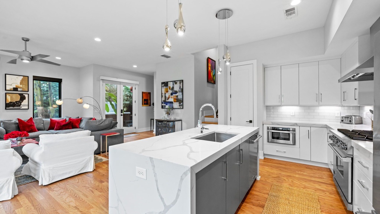 Photo of Kitchen in Midtown