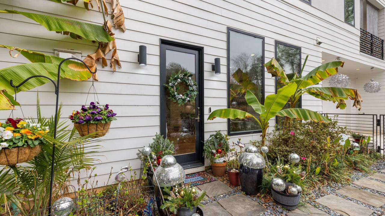Photo of Outdoor in Midtown