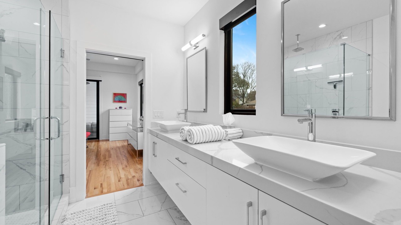 Photo of Bathroom in Midtown