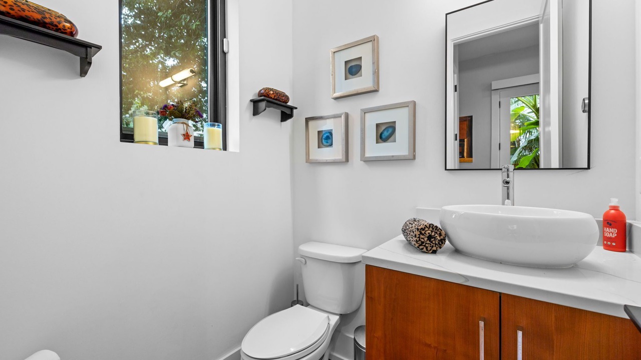 Photo of Bathroom in Midtown